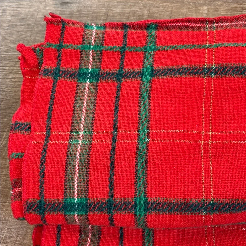 Vintage Highland Christmas Red Tartan Plaid Tablecloth 52”x70” Made USA Holiday